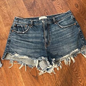 The Mom short high rise